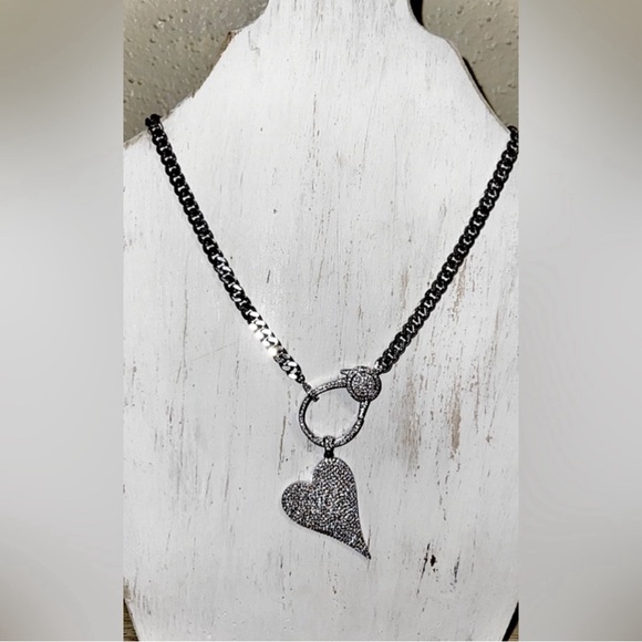 Heart rose gold necklace. Also comes in BLK, SILVER, GOLD & GUNMETAL - Picture 4 of 4